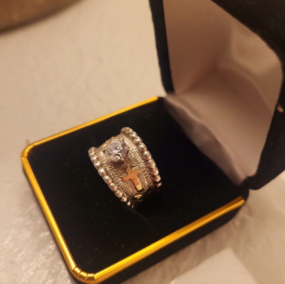 Edna Harper Cowboy 14K Silver and Gold western ring . Size 8.5 - Picture 2 of 4